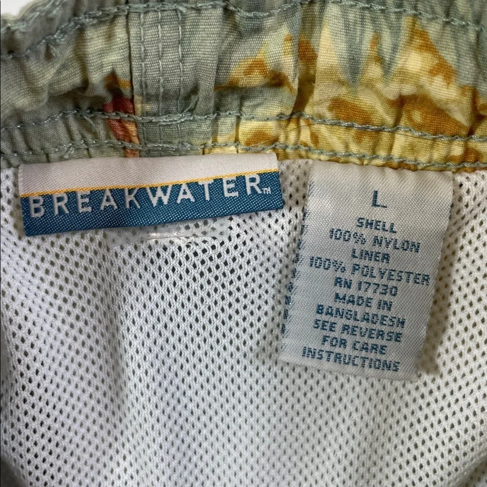 Breakwater Men’s Swim Trunks Tropical Pineapple Floral Green Board Shorts Size L